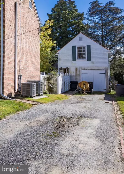 Exterior - 12 E Cochran St, Middletown, DE 19709 photo 13 of 14