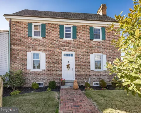 Exterior - 12 E Cochran St, Middletown, DE 19709 photo 2 of 14