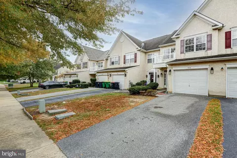 164 Springfield Cir, Middletown, DE 19709 photo 2