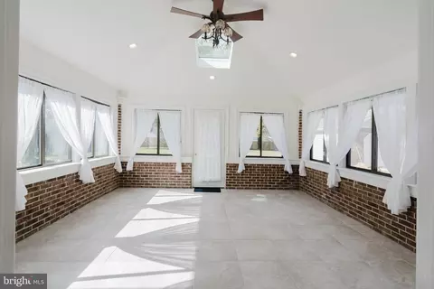 Entry Way - 148 Carlotta Dr, Bear, DE 19701 photo 9 of 10