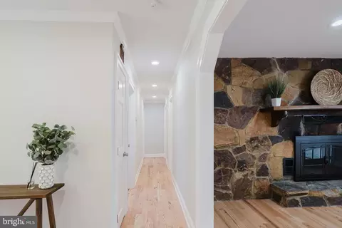 Entry Way - 148 Carlotta Dr, Bear, DE 19701 photo 6 of 10