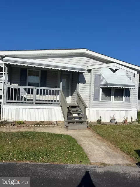27 Lee Dr #621, Wilmington, DE 19808