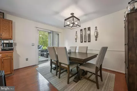 Dining - 42 Denny Cir, Newark, DE 19702 photo 2 of 2