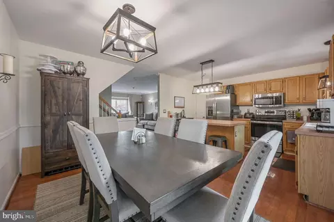 Dining - 42 Denny Cir, Newark, DE 19702 photo 1 of 2