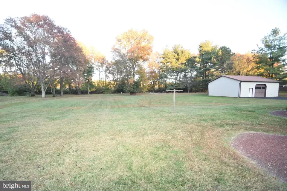 Exterior - 27 Woodside Ln, Bear, DE 19701 photo 3 of 10