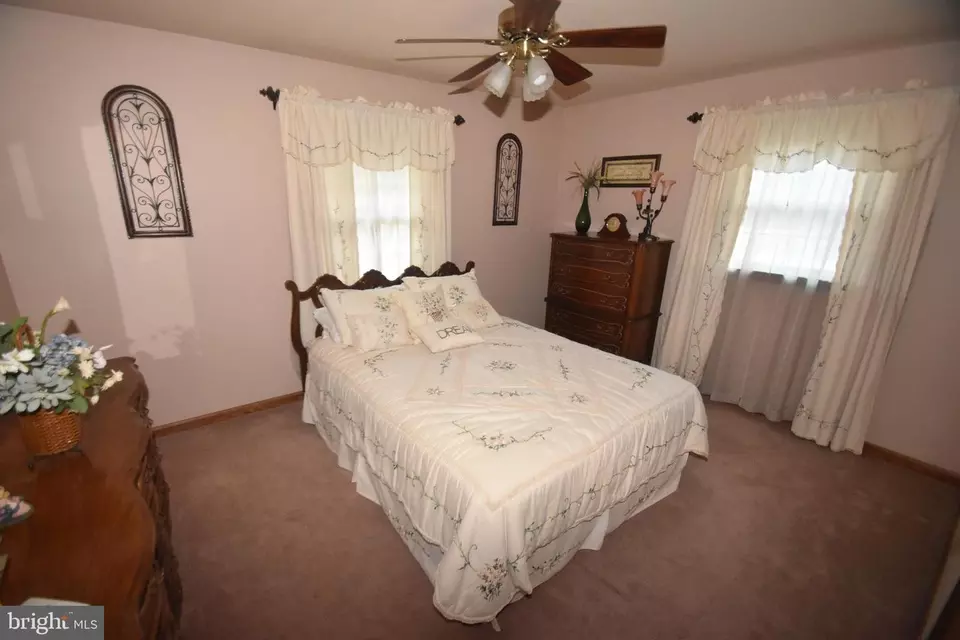 Bedroom - 27 Woodside Ln, Bear, DE 19701 photo 2 of 6