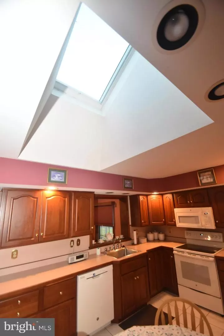 Kitchen - 27 Woodside Ln, Bear, DE 19701 photo 4 of 4