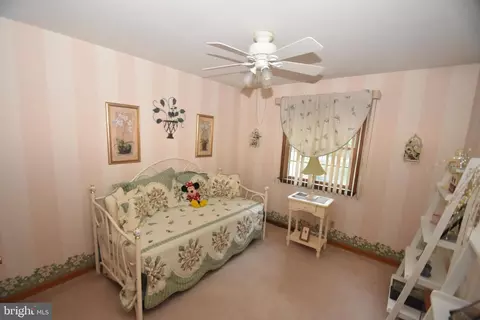 Bedroom - 27 Woodside Ln, Bear, DE 19701 photo 1 of 6