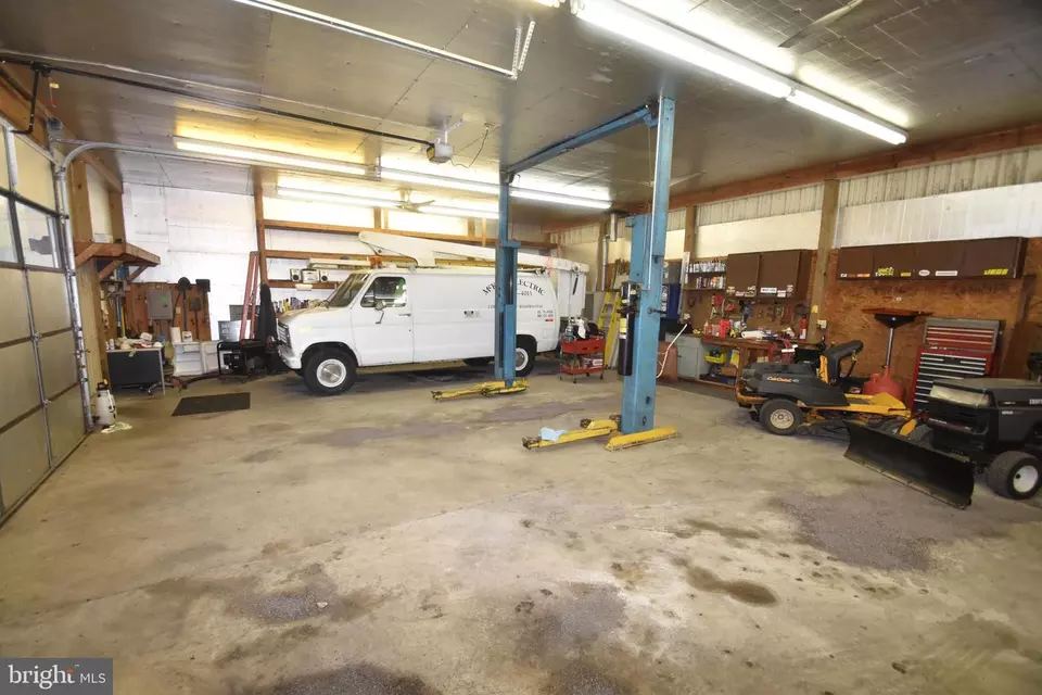 Exterior - 27 Woodside Ln, Bear, DE 19701 photo 10 of 10