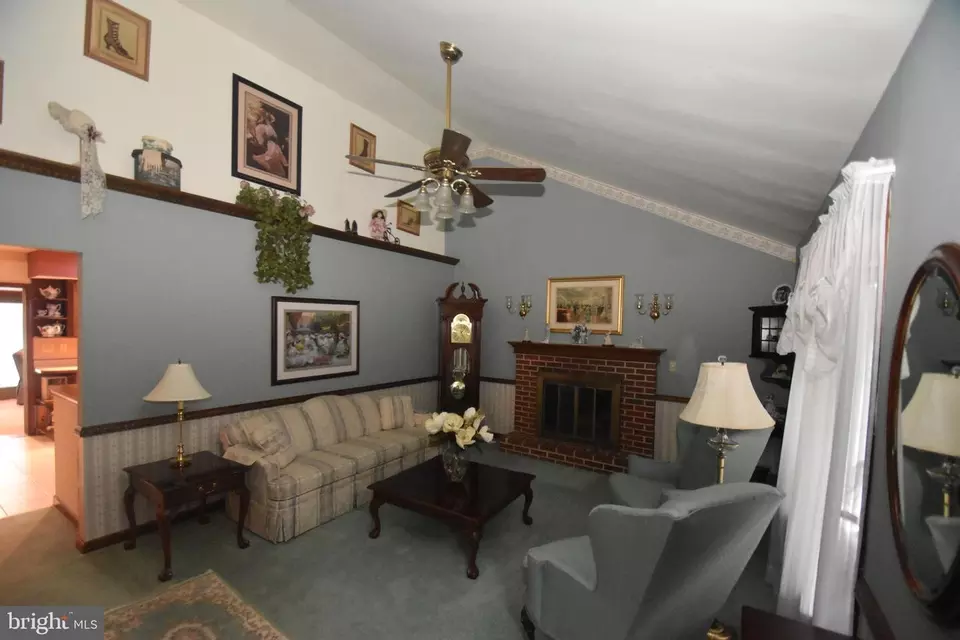 Entry Way - 27 Woodside Ln, Bear, DE 19701 photo 1 of 5