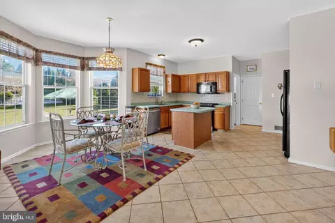 Kitchen - 78 Emerald Ridge Dr, Bear, DE 19701 photo 5 of 5