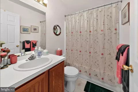 Bath - 78 Emerald Ridge Dr, Bear, DE 19701 photo 1 of 1