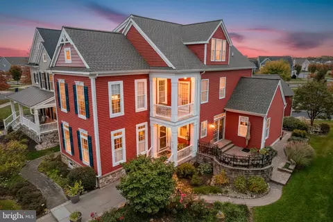 321 Ellenwood Dr, Middletown, DE 19709