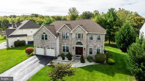 6 Dunleary Dr, Bear, DE 19701