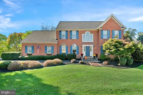606 Parkridge Dr, Hockessin, DE 19707