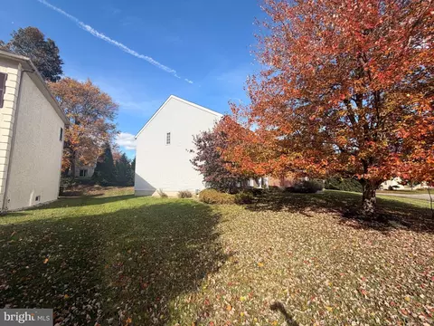 Exterior - 220 Hockessin Cir, Hockessin, DE 19707 photo 4 of 4