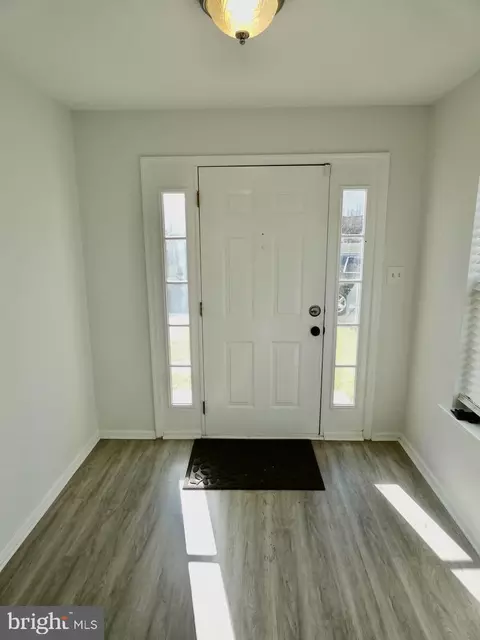 Entry Way - 15 Wicklow Rd, Bear, DE 19701 photo 1 of 3
