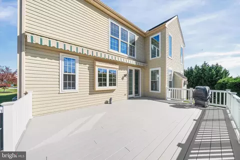 Exterior - 7 Warbler Ct, Newark, DE 19711 photo 7 of 11