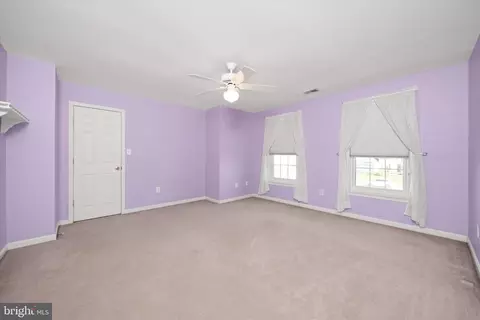 Bedroom - 7 Warbler Ct, Newark, DE 19711 photo 3 of 4