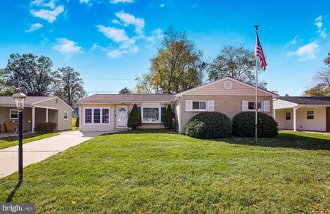 Exterior - 14 Longview Dr, Newark, DE 19711 photo 2 of 6