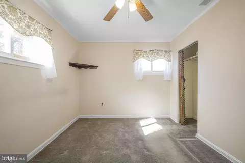 Bedroom - 14 Longview Dr, Newark, DE 19711 photo 3 of 4