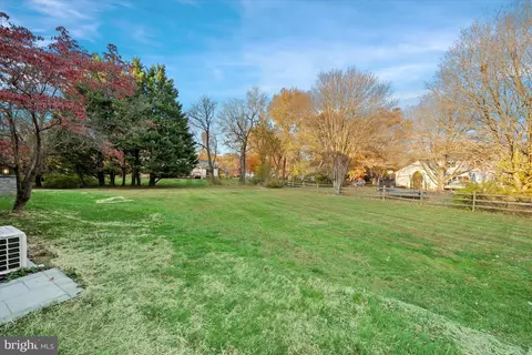 Exterior - 3 Ashleaf Ct, Hockessin, DE 19707 photo 6 of 6