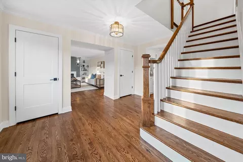 Entry Way - 3 Ashleaf Ct, Hockessin, DE 19707 photo 2 of 5