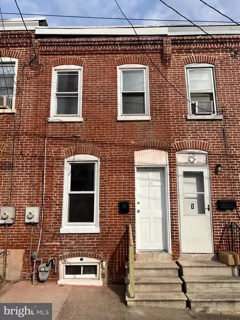 11 Cedar St, Wilmington, DE 19805