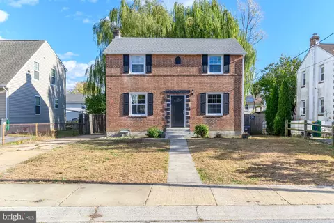 115 Atlas Dr, New Castle, DE 19720