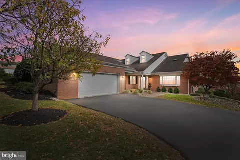110 Stone Tower Ln, Wilmington, DE 19803