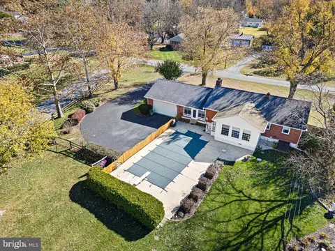 14 Ballad Dr, Newark, DE 19702 photo 3