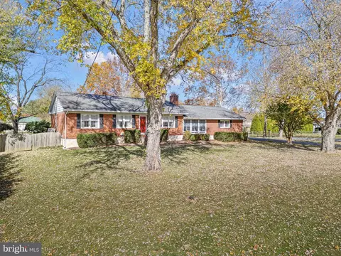14 Ballad Dr, Newark, DE 19702 photo 33