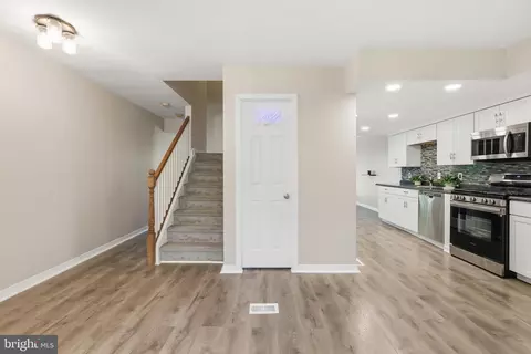 Entry Way - 6 Lake Tahoe Cir, Bear, DE 19701 photo 1 of 7