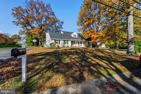 4559 Simon Rd, Wilmington, DE 19803