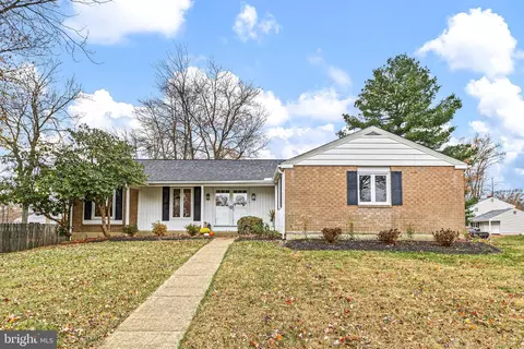 3301 Hermitage Rd, Wilmington, DE 19810