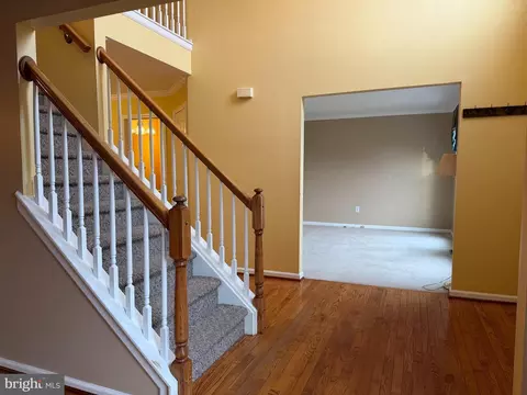 Entry Way - 52 Eaton Pl, Bear, DE 19701 photo 2 of 7