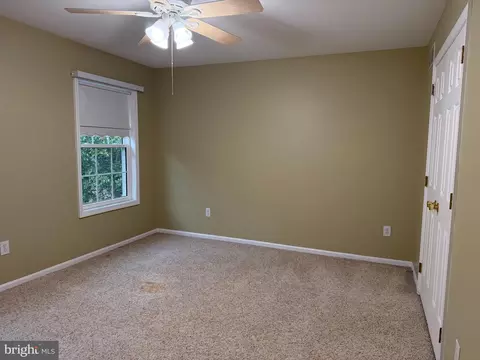 Bedroom - 52 Eaton Pl, Bear, DE 19701 photo 8 of 10