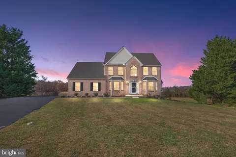 229 W Old Squaw Rd, Middletown, DE 19709