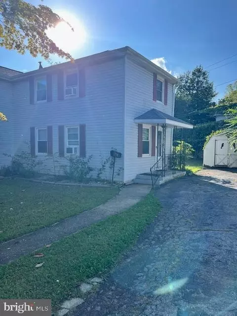 344 Delaware Cir, Newark, DE 19711 photo 2