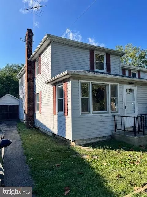 344 Delaware Cir, Newark, DE 19711