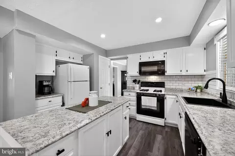 Kitchen - 256 Romney Blvd, Newark, DE 19702 photo 1 of 3