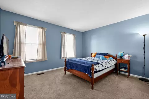Bedroom - 256 Romney Blvd, Newark, DE 19702 photo 4 of 4