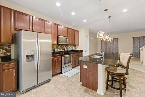 Kitchen - 810 Lissicasey Loop, Middletown, DE 19709 photo 1 of 4