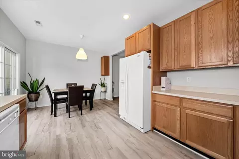 Entry Way - 128 Springfield Cir, Middletown, DE 19709 photo 5 of 5
