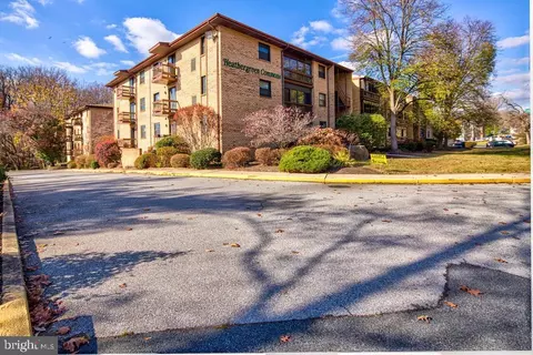 2212 Heather Ct, Wilmington, DE 19809