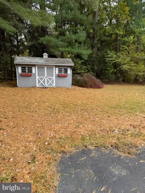Exterior - 140 Starr Rd, Newark, DE 19711 photo 5 of 7