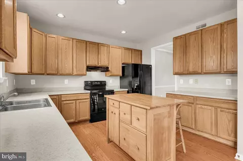 Kitchen - 805 Barcelona St, Townsend, DE 19734 photo 4 of 4