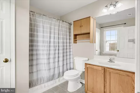 Bath - 805 Barcelona St, Townsend, DE 19734 photo 3 of 3