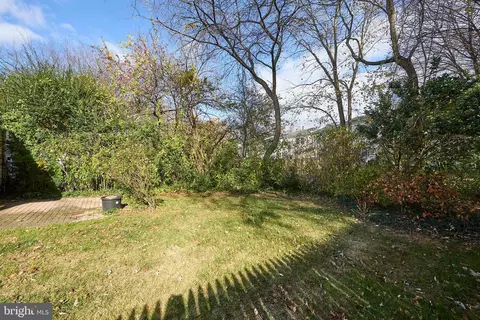 Exterior - 11 Palmer Pl, Newark, DE 19713 photo 5 of 6