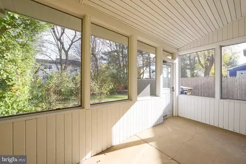 Exterior - 11 Palmer Pl, Newark, DE 19713 photo 2 of 6